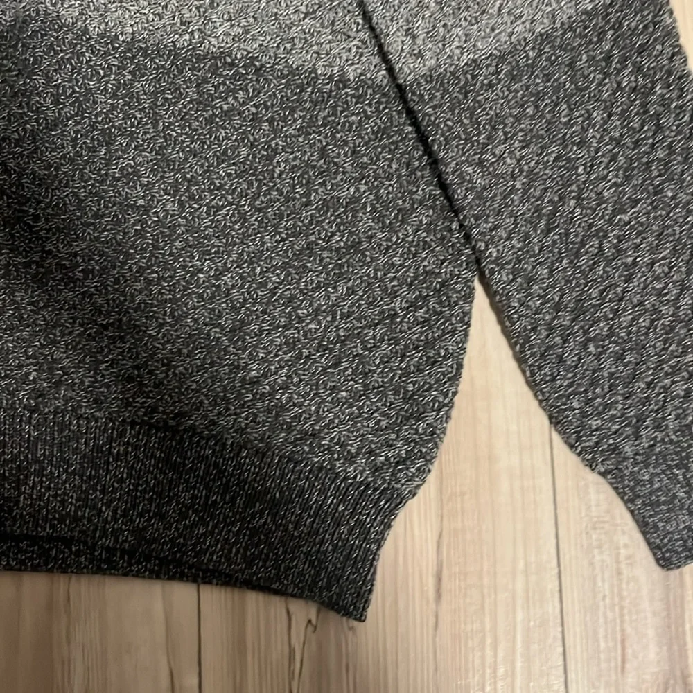 BNWT Men’s Lachlan Sweater Size L - Picture 3 of 5